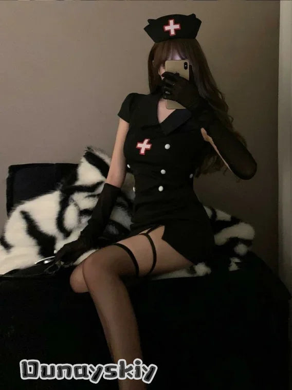 Devil nurse costume black version mirror selfie - gothic nurse - SpicyAccessoires